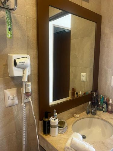Suite en Grand Fifty hotel de Carola Sencebe in Playa del Carmen, Mexico