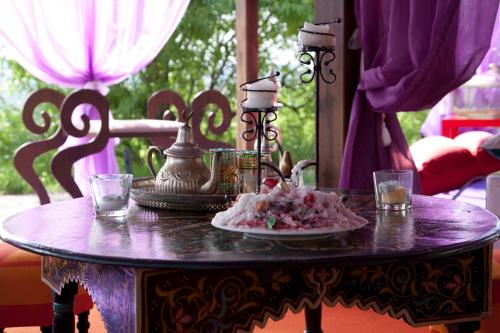 Kert, Apartamentos la Jayma del Arte in Colungo