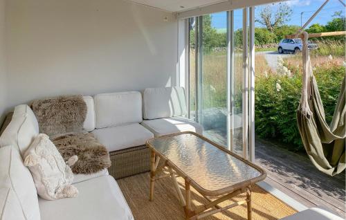 Gorgeous Home In Köpingsvik With Wifi (Gorgeous Home In Kopingsvik With Wifi) in 科平维克