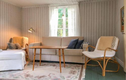 1 Bedroom Cozy Home In Vikbolandet in Arkosund