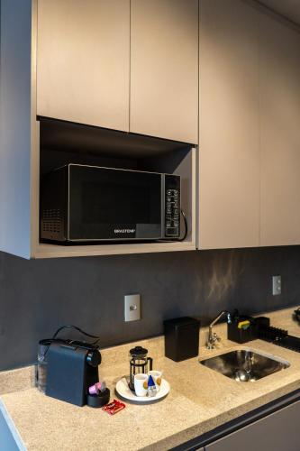 Konyha, Apto no Morumbi com vista maravilhosa e uma vaga na garagem in Morumbi