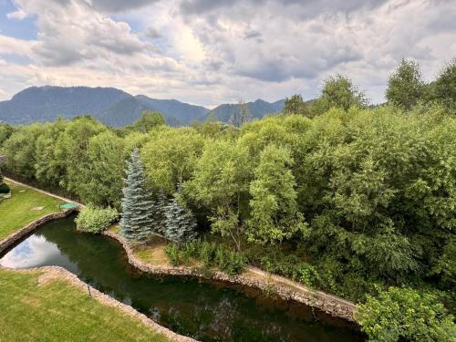 Хубавото място - Ski & Relax next to Pamporovo in Smolyan