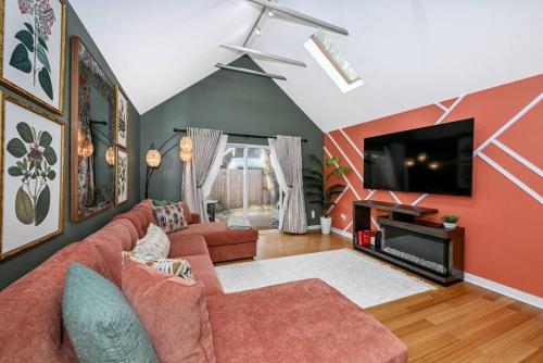 Lux Ohio City Gem in Cleveland, USA