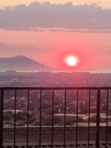 Grace Space in Plattekloof, Cape Town (foto 7)