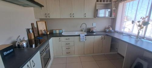 Grace Space in Plattekloof, Cape Town (foto 5)