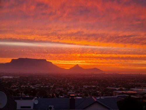 Grace Space in Plattekloof, Cape Town (foto 4)