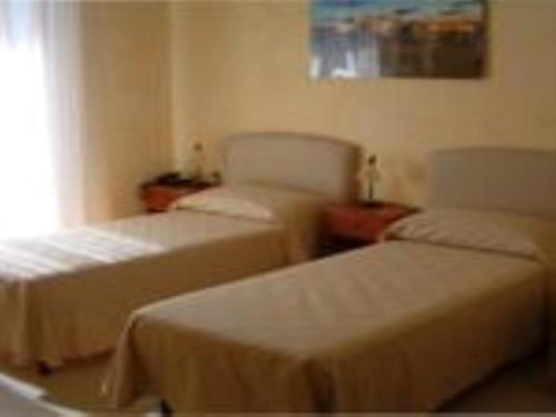 Sleeps 2