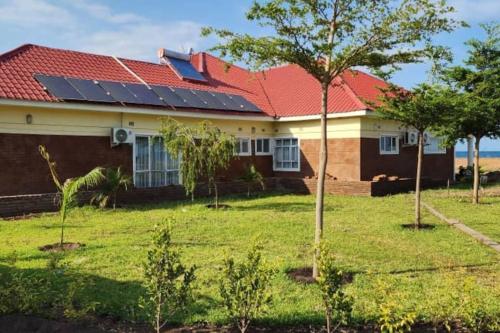 Asante Beach Villa in Chembe