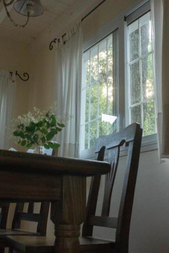 Casa equipada para 8 personas a tres cuadras del mar - Colibrí 1