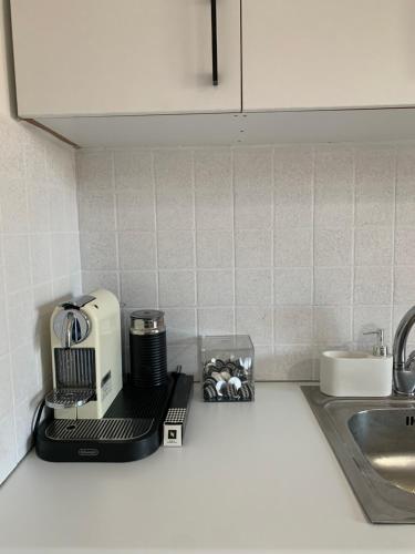 Aelin Living in 阿格里尼昂