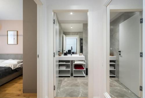 Orange in One Cotroceni