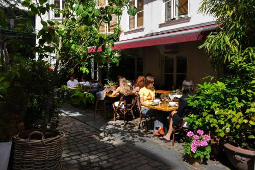 Babette Guldsmeden Babette Guldsmeden