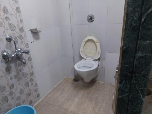 Glitz Hotels Sai Guest House - Nr Inorbit Mall Vashi - Photo 3