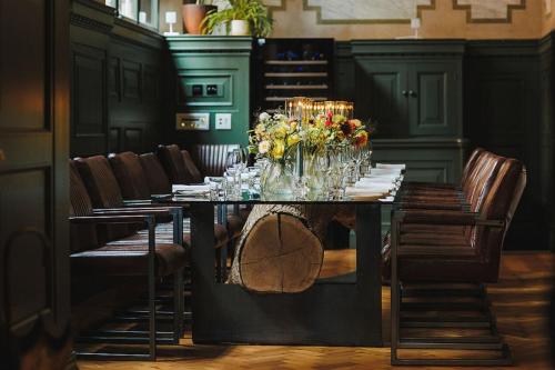 Stock Exchange Hotel - image 2