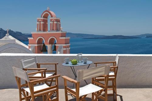 Two-Bedroom House with Caldera View image 4
