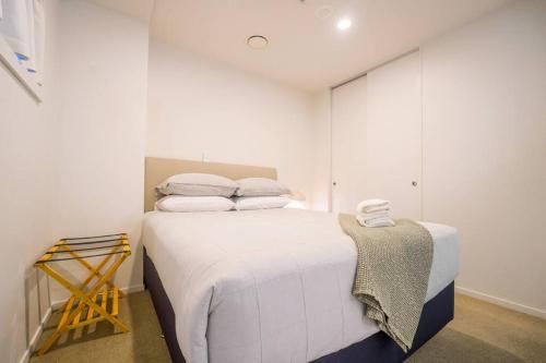 Stunning and Serene Two-bedroom Apartment, Auckland (photo 7)