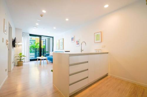 Stunning and Serene Two-bedroom Apartment, Auckland (photo 9)