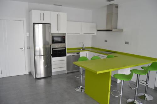 Apartamentos Turísticos Clavero - image 5