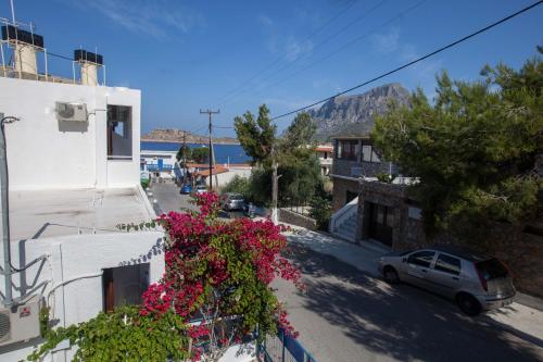 Nefeli Hotel - image 8