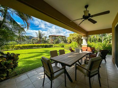 Los Suenos condominio en Del Mar in Copey