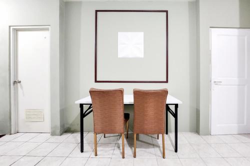Two-Bedroom Apartment image 8