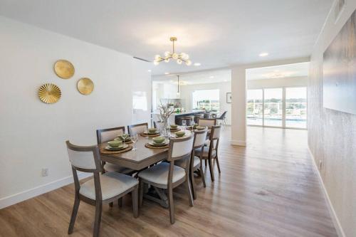 Facilities, San Diego Luxury Getaway - Only 15 min to Downtown in Allied Gardens