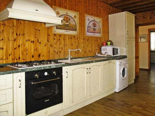 Chalet image 10