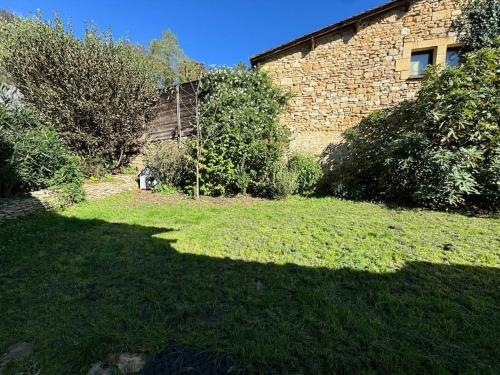 L'échappée Sarladaise - Gîte avec jardin L'échappée Sarladaise - Gîte avec jardin