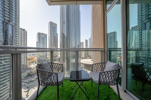 True Center of Downtown Dubai - main image
