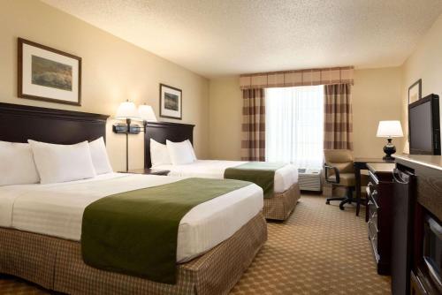 Country Inn & Suites by Radisson, Chanhassen, MN in Chanhassen, USA