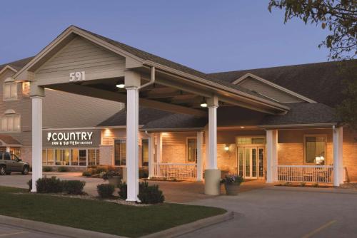 Country Inn & Suites by Radisson, Chanhassen, MN in Chanhassen, USA