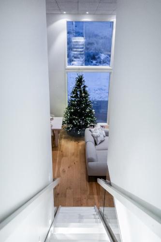 Villa Nightsky -private location, sauna and jacuzzi - Tap to explore photos