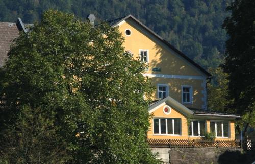 Gasthof Ortbauerngut, Pension in Reichraming bei Brunnbach