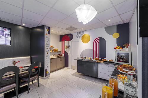 Nyx Hôtel Indépendant Perpignan Centre Gare - Hotel - Perpignan