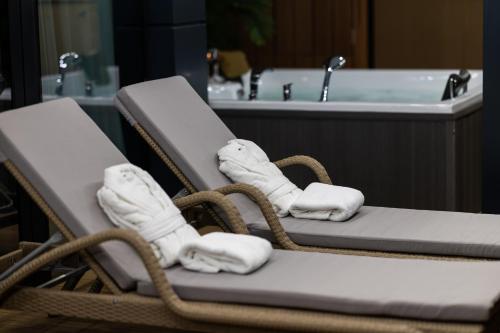 Sunshine Residence & Hotel – Batumi, IL
