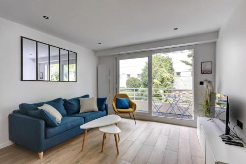 Suite Fes - Superbe appartement — other in 53 Rue Gambetta, Suresnes, 92150, France