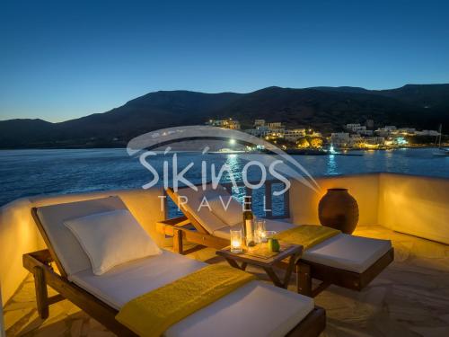 Erkély/terasz, Traditional Seafront Family House in Alopronia (Sikinos)