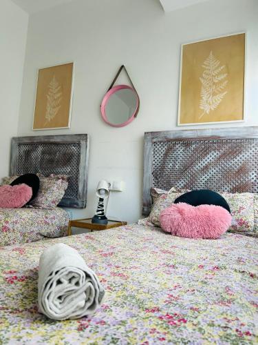 Céntrico piso con aparcamiento gratuito Céntrico piso con aparcamiento gratuito