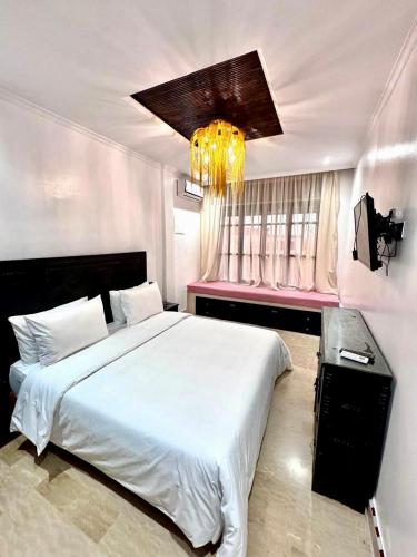 Medley Luxury Villa - PARKING, WIFI & PISCINE