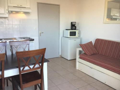 Gîte Climatisé 2 à 4 personnes dans Résidence Vacances avec Piscine Chauffée à Mouriès au coeur du Parc Naturel Régional des Alpilles LS1-294 OUCEAN - image 3