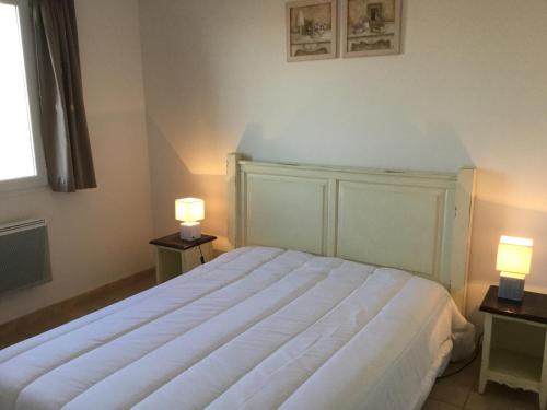 Gîte Climatisé 2 à 4 personnes dans Résidence Vacances avec Piscine Chauffée à Mouriès au coeur du Parc Naturel Régional des Alpilles LS1-294 OUCEAN - image 4