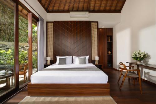 Two-Bedroom Villa image 6