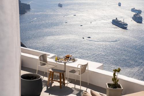 Iconic Santorini a Boutique Cave Hotel - image 3