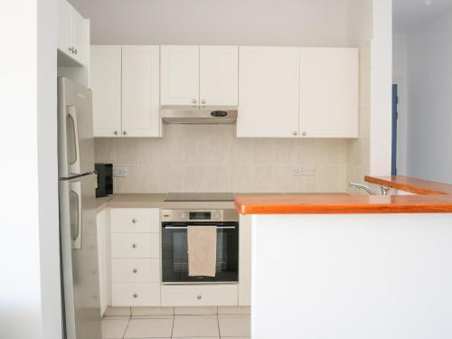 Resitour - Limnaria Gardens Apartments, Paphos (foto 10)