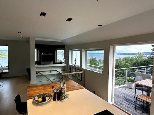 OSLO Exclusive estate - Close to Sea and City in Stabekk