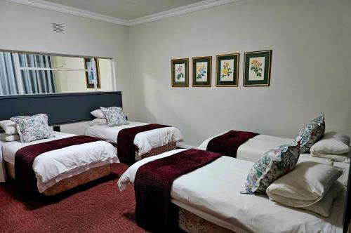 6 twin beds
