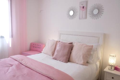 charming family house with private pool, near the center of arles, quiet, in the camargue natural park – 8 people charming family house with private pool, near the center of arles, quiet, in the camargue natural park – 8 people