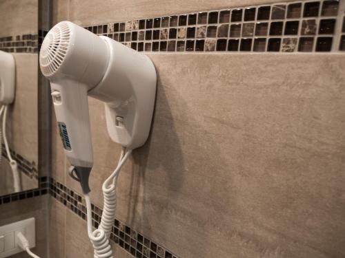 Bed Milano Linate - image 12