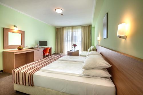 Jeravi Beach Hotel - All Inclusive