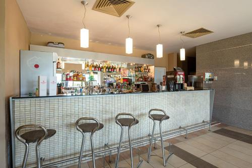 Jeravi Beach Hotel - All Inclusive